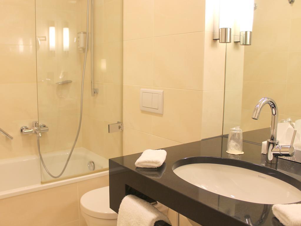 Venusberghotel ボン エクステリア 写真